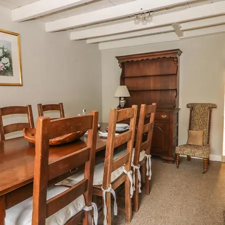 Dunning, The Mount Holiday home *
